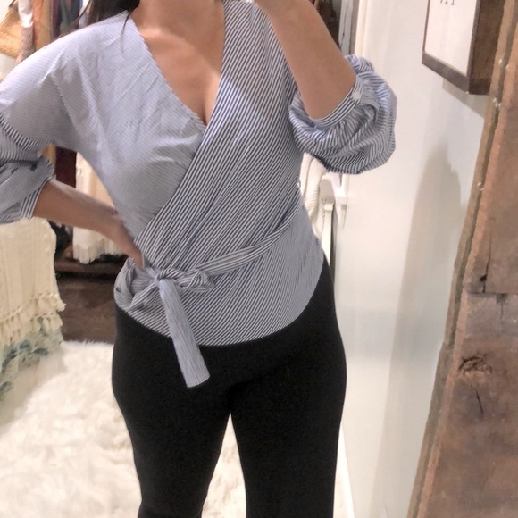 Charlotte Russe blue striped belted boho top - Picture 3 of 6